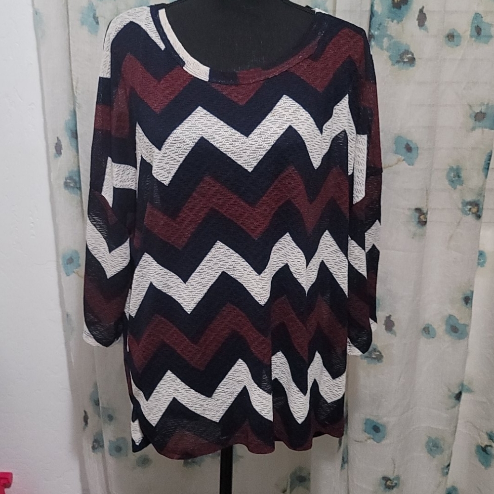 Knit top w/ button down open back